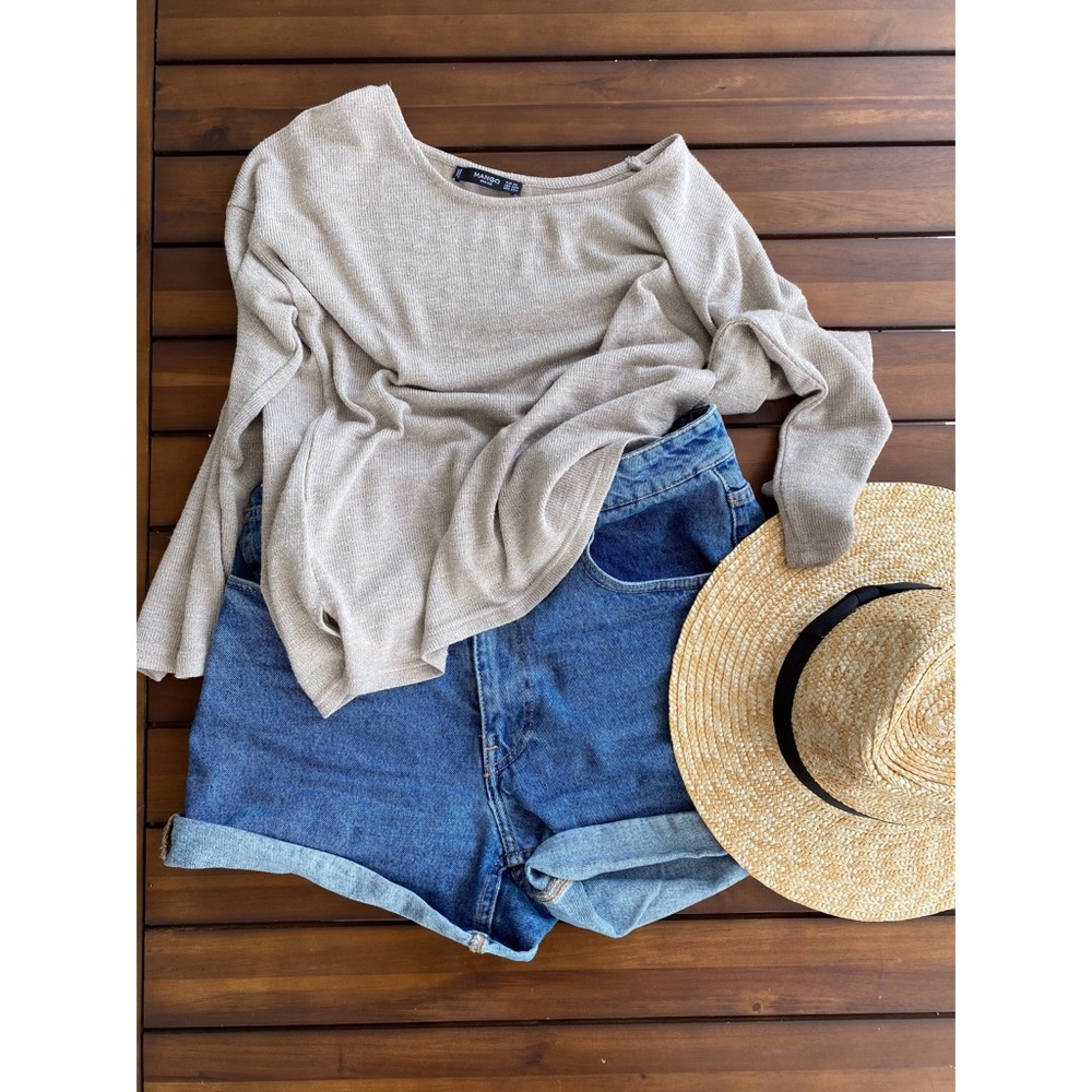 Long sleeve top
